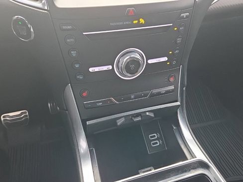 Used 2019 Ford Edge ST AWD/4WD image 24