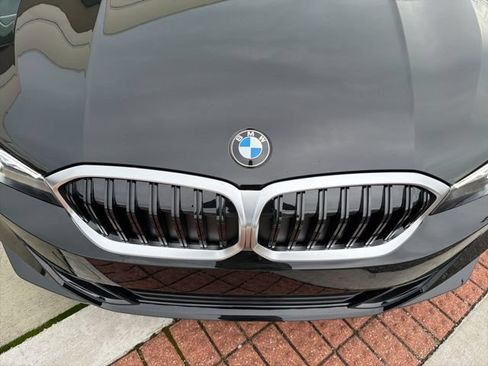 Used 2026 BMW 330i Sedan w/ Convenience Package RWD image 9