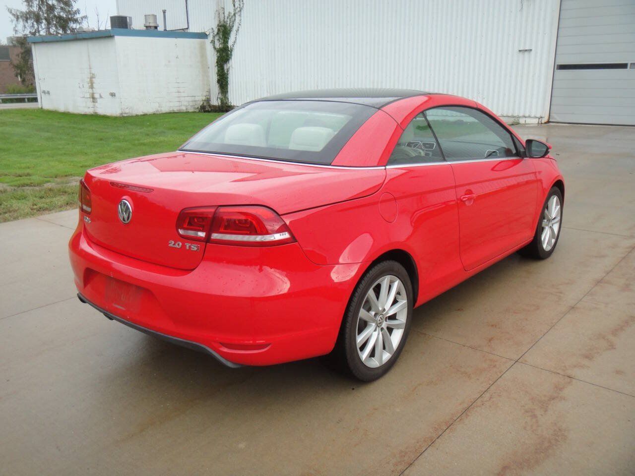 Used 2016 Volkswagen Eos Komfort FWD image 16