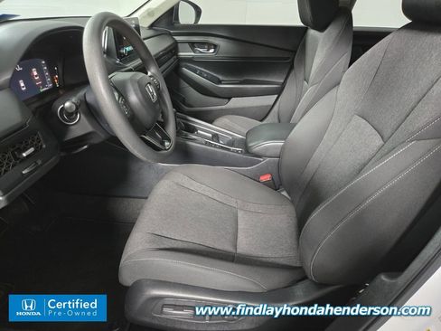 Used 2025 Honda Accord SE image 15