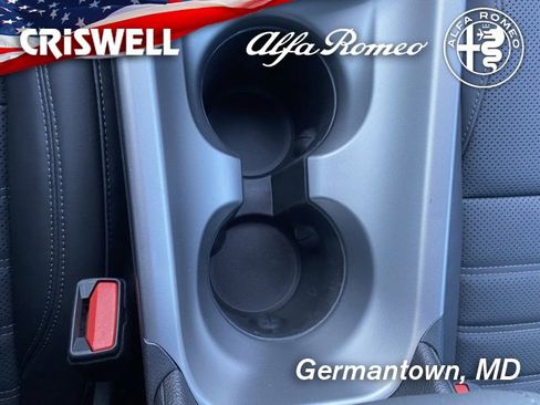 New 2024 Alfa Romeo Tonale Veloce image 33