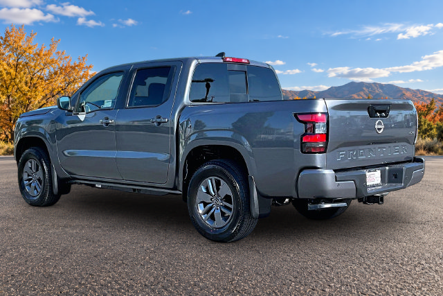 New 2026 Nissan Frontier SV w/ Tow Package AWD/4WD image 3