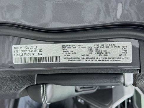 Used 2022 Jeep Grand Cherokee Limited 4xe image 35