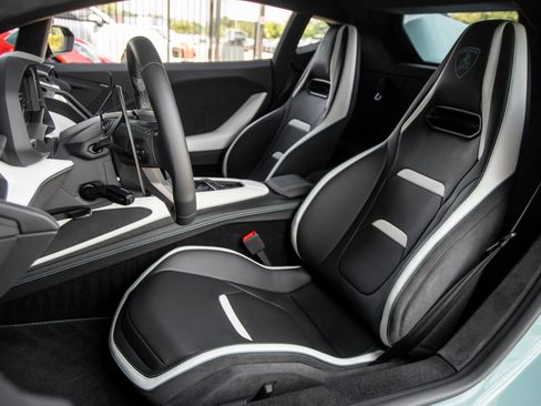 Used 2026 Lamborghini Temerario AWD/4WD image 26
