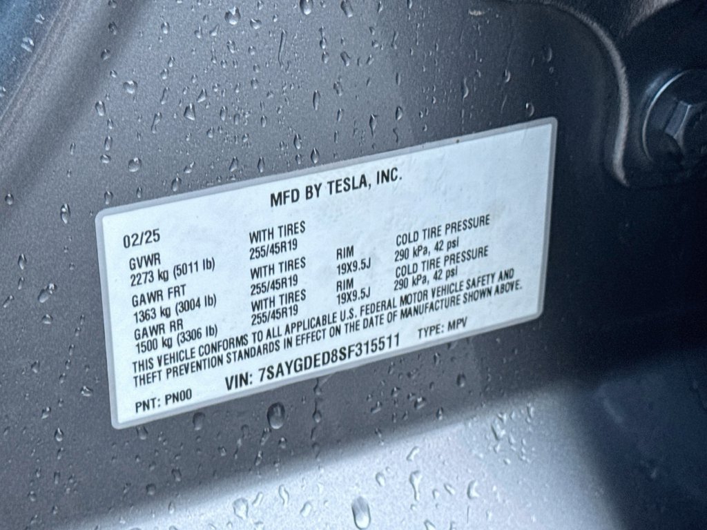 Used 2025 Tesla Model Y Long Range RWD image 30