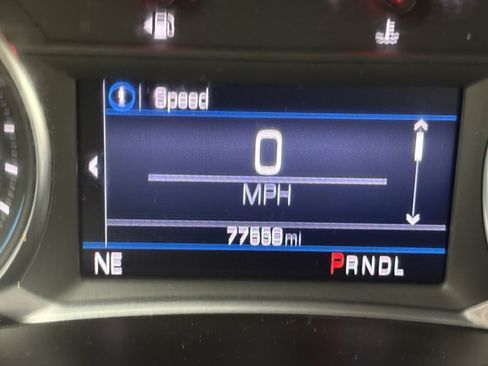 Used 2019 Chevrolet Equinox LT FWD image 34