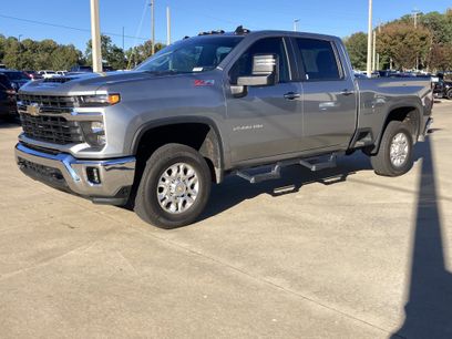 Used 2024 Chevrolet Silverado 2500 LT