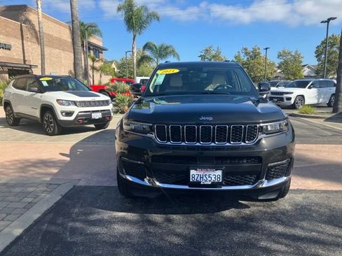 Used 2021 Jeep Grand Cherokee L Limited AWD/4WD image 2