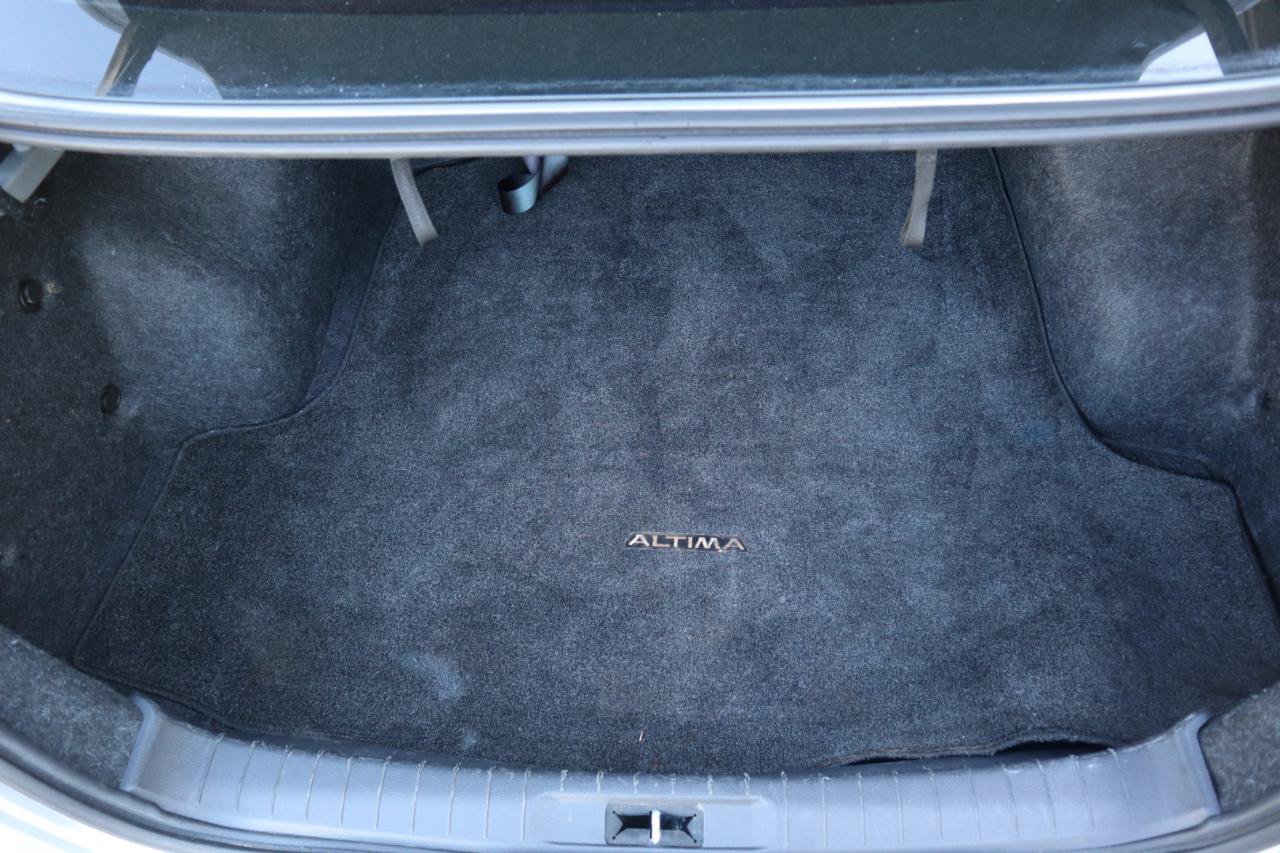 Used 2015 Nissan Altima 2.5 SL w/ Moonroof Package FWD image 48