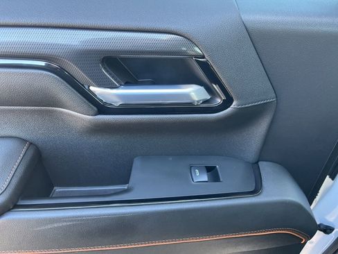 Used 2024 GMC Sierra 1500 AT4 w/ Technology Package image 57