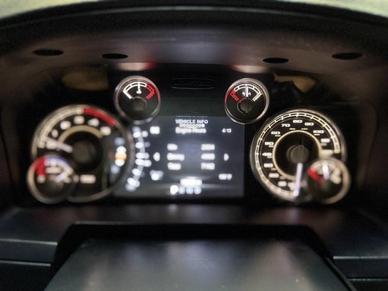 Used 2018 RAM 3500 Laramie Longhorn AWD/4WD image 16