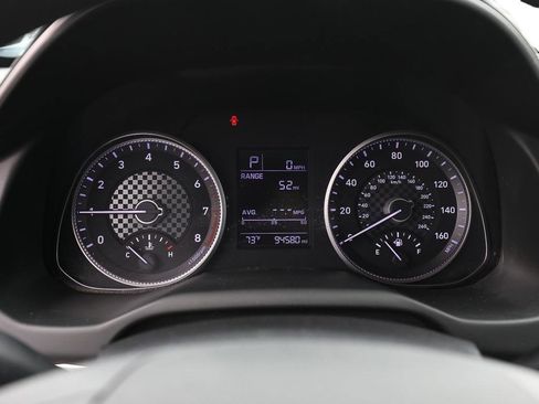Used 2019 Hyundai Elantra SE FWD image 13