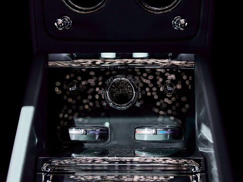 Used 2025 Rolls-Royce Spectre w/ Leather Finishing Pack image 48