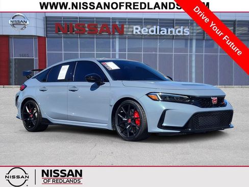 Used 2025 Honda Civic Type R image 1