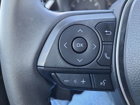 Used 2023 Toyota Corolla SE w/ SE Premium Package FWD image 26