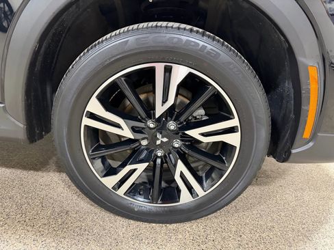 Used 2023 Mitsubishi Eclipse Cross SE image 63