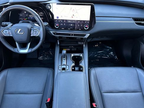 Used 2025 Lexus RX 350h image 3