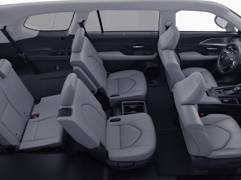 New 2026 Toyota Grand Highlander XLE FWD image 4