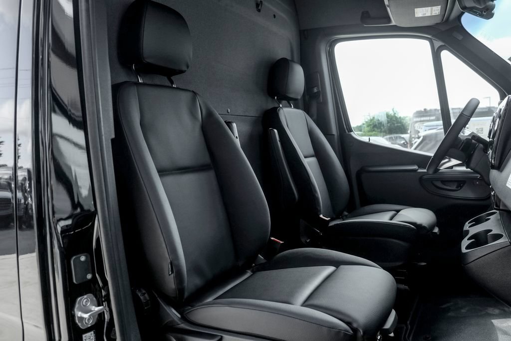 New 2026 Mercedes-Benz Sprinter 2500 image 23