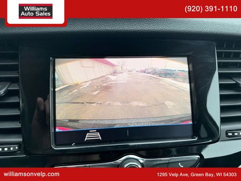 Used 2022 Buick Encore Preferred w/ Safety Package image 19