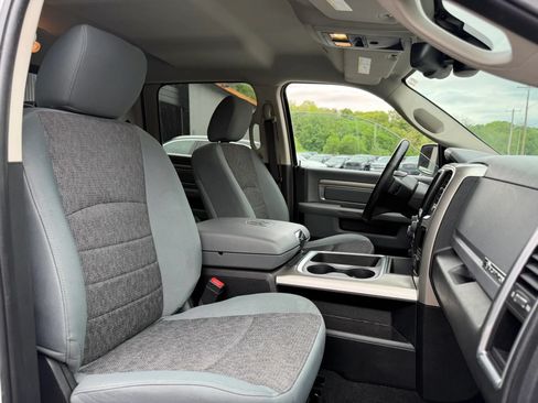 Used 2018 RAM 1500 Big Horn AWD/4WD image 28