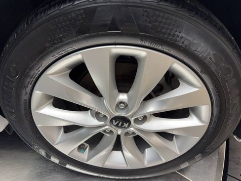 Used 2017 Kia Optima EX w/ Premium Package FWD image 25