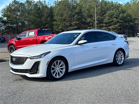 Used 2023 Cadillac CT5 Luxury w/ Sun And Sound Package image 3