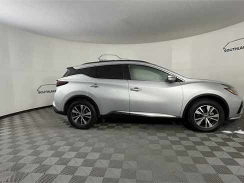 Certified 2023 Nissan Murano SV image 9