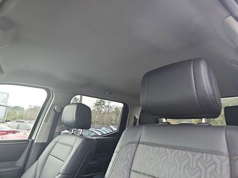 Used 2023 Toyota Tundra SR5 w/ SR5 Premium Package AWD/4WD image 18