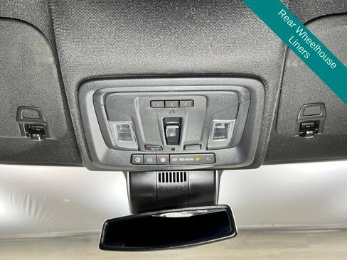 Used 2025 Chevrolet Silverado 1500 High Country AWD/4WD image 17