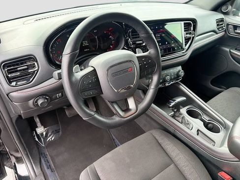 Used 2025 Dodge Durango GT AWD/4WD image 10