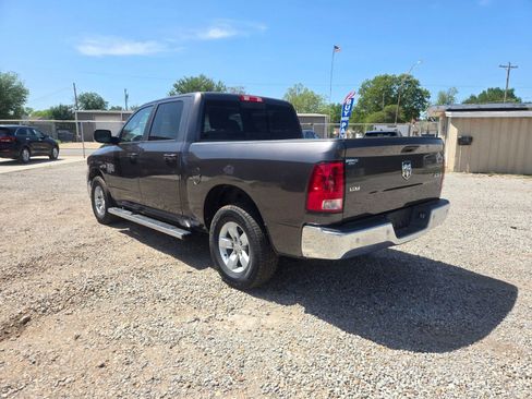 Used 2020 RAM 1500 Classic SLT w/ Luxury Group AWD/4WD image 5