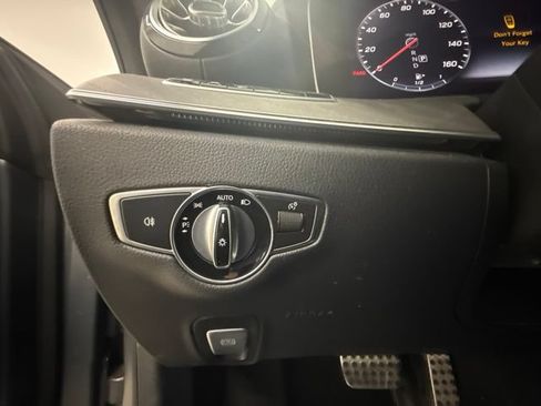 Used 2019 Mercedes-Benz CLS 450 4MATIC w/ Driver Assistance Package image 28
