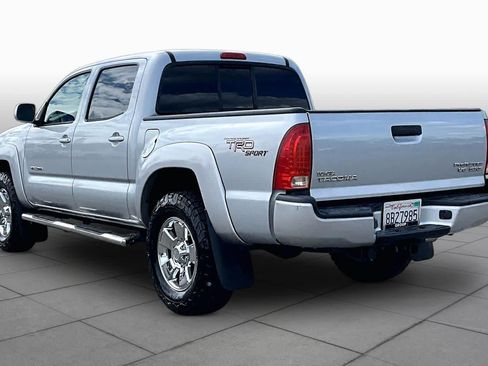 Used 2006 Toyota Tacoma PreRunner w/ TRD Sport Pkg #1 RWD image 11