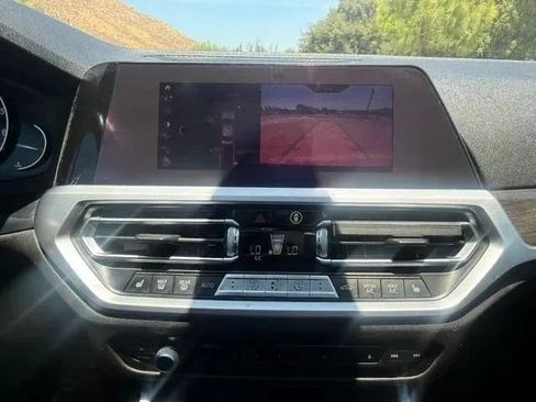 Used 2020 BMW 330i Sedan w/ Driving Assistance Package RWD image 24