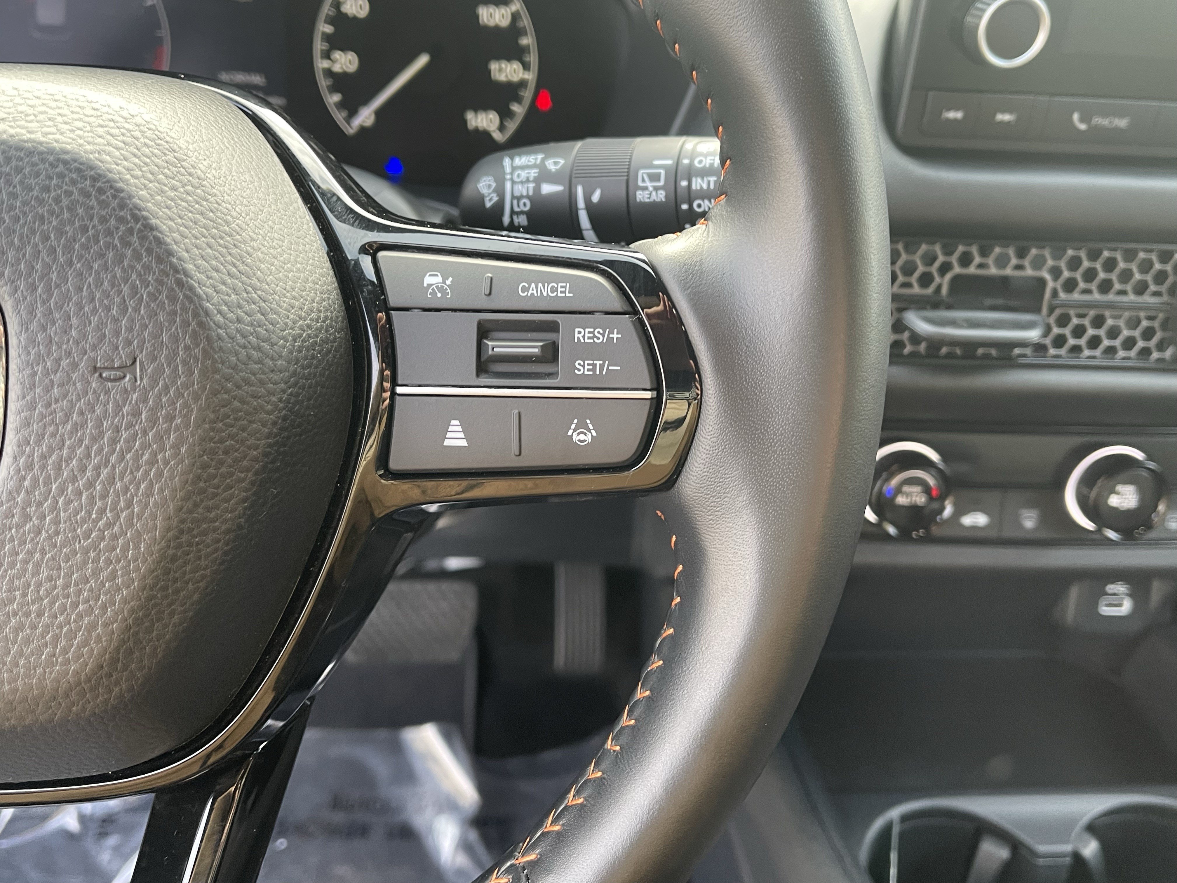 Used 2025 Honda HR-V Sport image 21