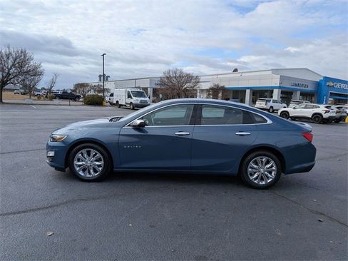 Used 2024 Chevrolet Malibu LT image 6