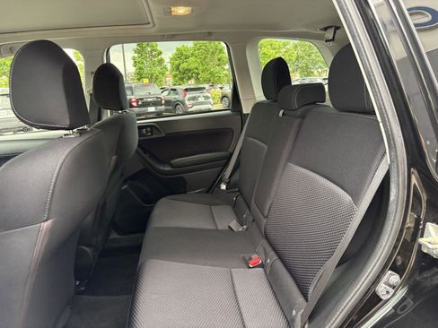 Used 2017 Subaru Forester 2.5i Premium w/ Protection Package #1 AWD/4WD image 20