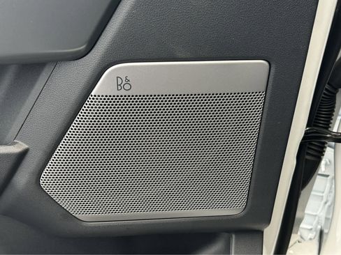 New 2023 Ford F150 Lightning Lariat image 29