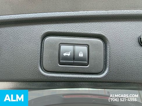 Used 2025 Nissan Pathfinder Rock Creek AWD/4WD image 21
