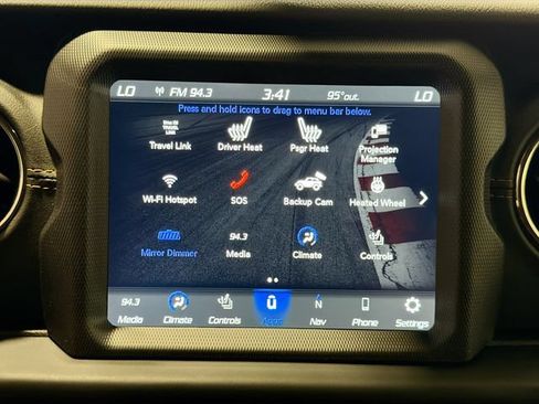 Used 2021 Jeep Wrangler Unlimited Sahara AWD/4WD image 14