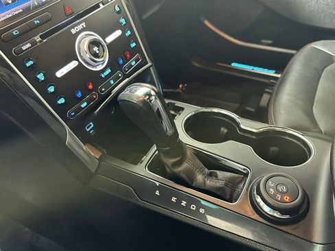 Used 2016 Ford Explorer Sport w/ Equipment Group 401A image 19