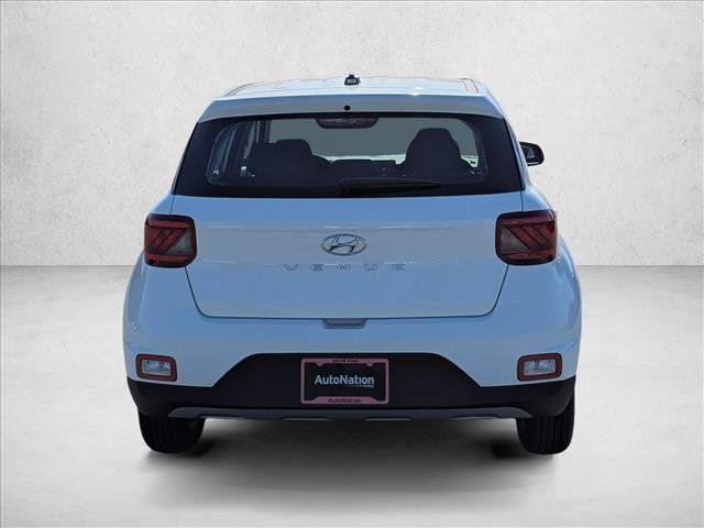 New 2026 Hyundai Venue SE FWD image 6