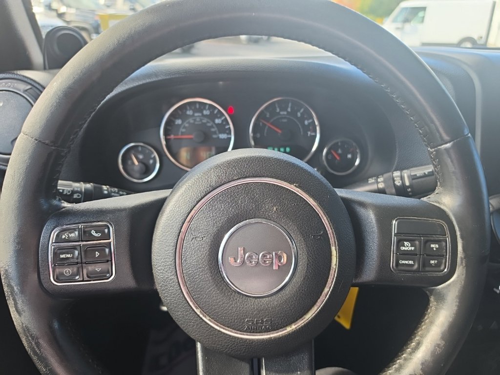 Used 2014 Jeep Wrangler Sport AWD/4WD image 17