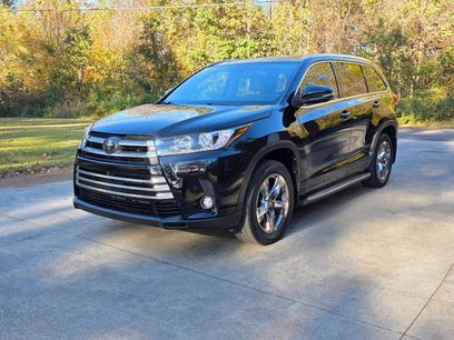 Used 2019 Toyota Highlander Limited Platinum