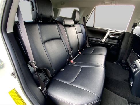 Used 2023 Toyota 4Runner TRD Sport w/ Technology Package AWD/4WD image 19