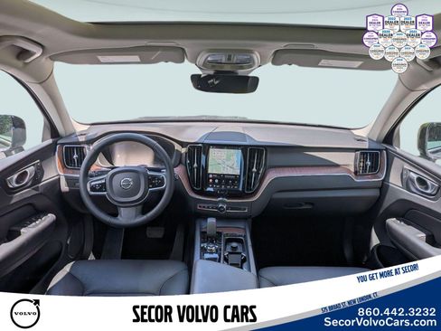 Certified 2024 Volvo XC60 B5 Plus w/ Protection Package Premier AWD/4WD image 22