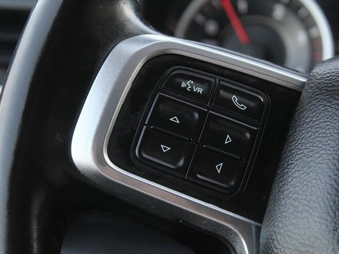 Used 2021 RAM 2500 Laramie image 32