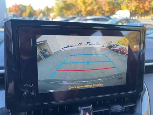 Used 2024 Toyota Corolla LE image 25