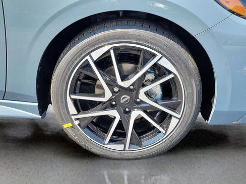 Used 2024 Nissan Sentra SR image 20